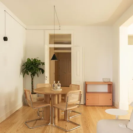 Lioz & 4* Lisbon