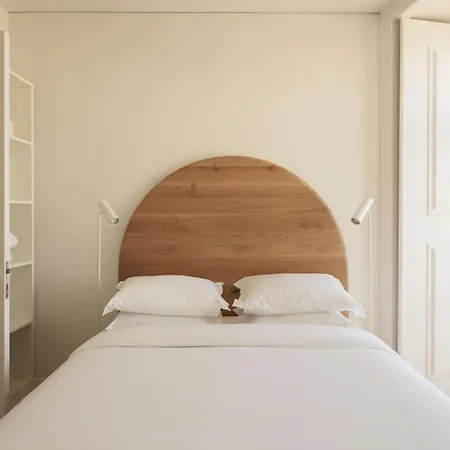 Lioz アパートホテル リスボン