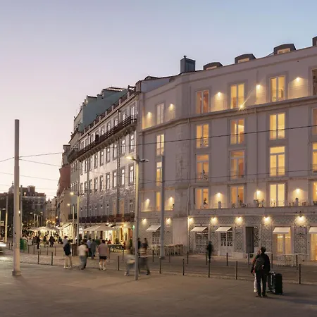 Lioz アパートホテル 4*