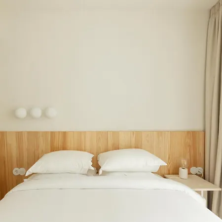 Aparthotel Lioz &