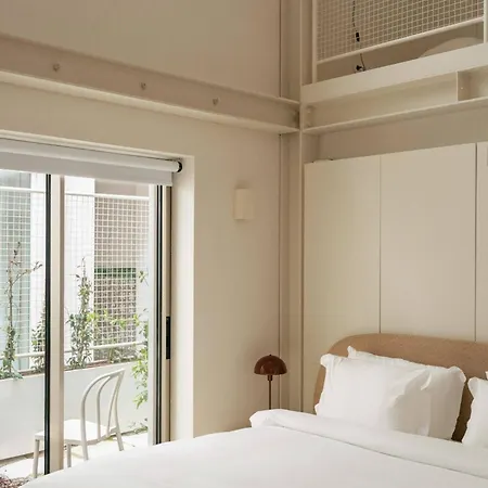 Lioz & Aparthotel 4*