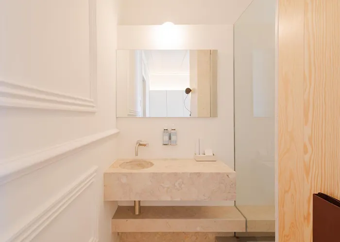 アパートホテル Lioz 4*