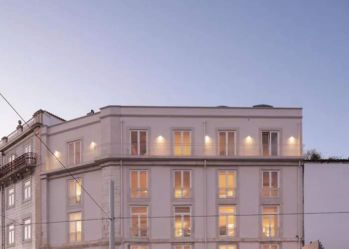 Lioz アパートホテル 4*