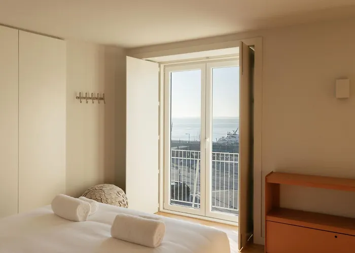 Lioz アパートホテル 4*