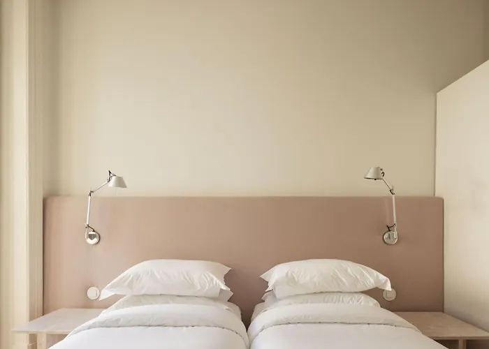 アパートホテル Lioz 4*