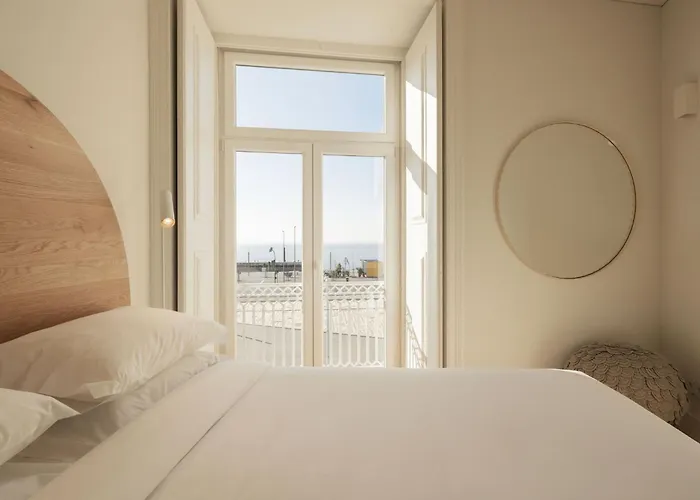 Lioz アパートホテル 4*