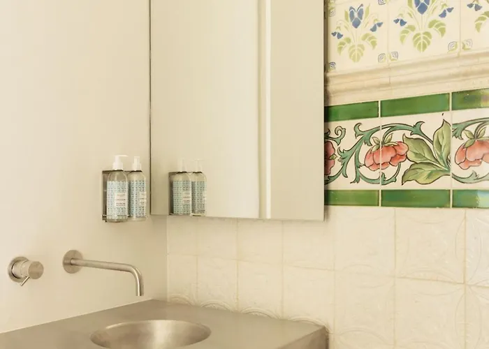 アパートホテル Lioz 4*