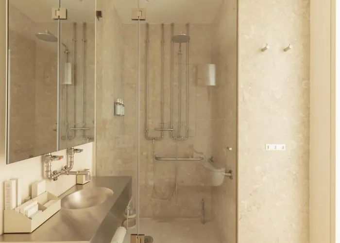 Lioz アパートホテル リスボン